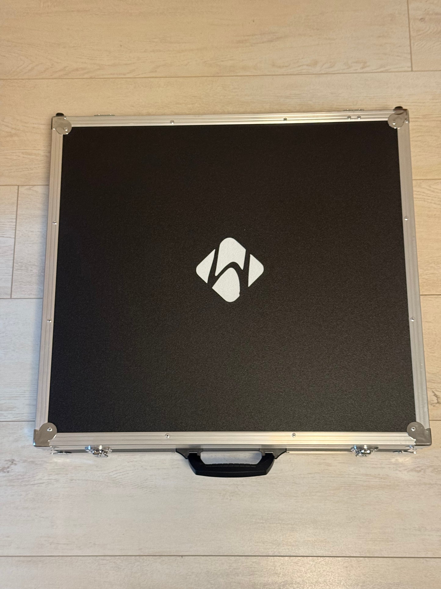 Millennium M924 Mephisto Phoenix T Schachcomputer mit 55cm Schachbrett im original Koffer