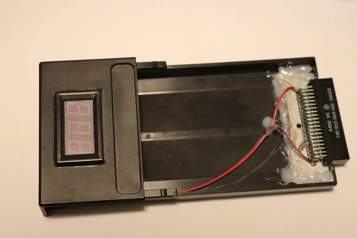 Modul zur Spannungsmessung für Mephisto Schachcomputer der modularen Baureihe