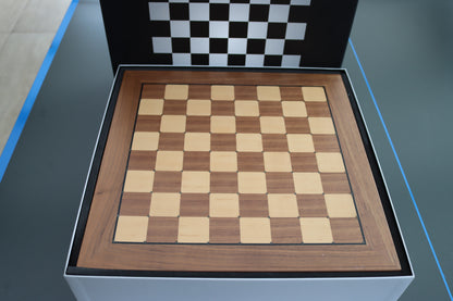 Millennium ChessGenius Exclusive Schachcomputer in original Verpackung - wie NEU