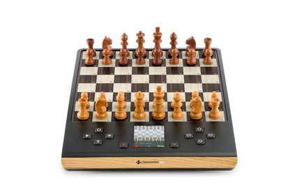 Schachcomputer ChessGenius Pro Wood Edition von Millennium Produktnummer M818