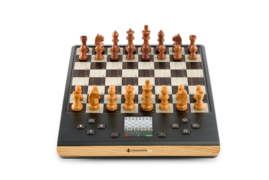 Schachcomputer ChessGenius Pro Wood Edition von Millennium Produktnummer M818