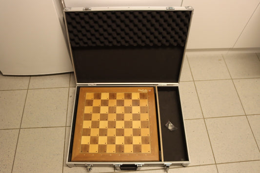 NEUER Koffer für den Mephisto München Schachcomputer